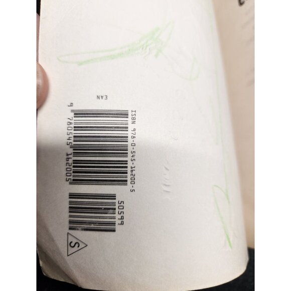 Goosebumps Horrorland "The Horror At Chiller House" By R.L. Stine Paperback 2011 - Picture 4 of 8